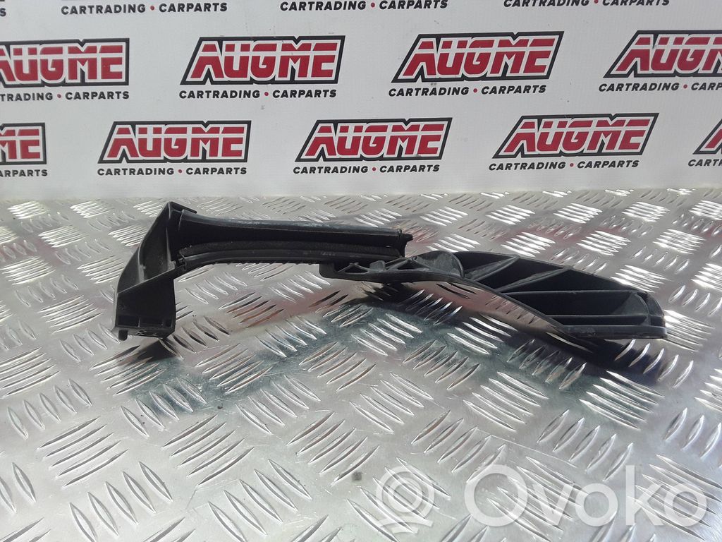 Citroen C3 Cita virsbūves detaļa 
