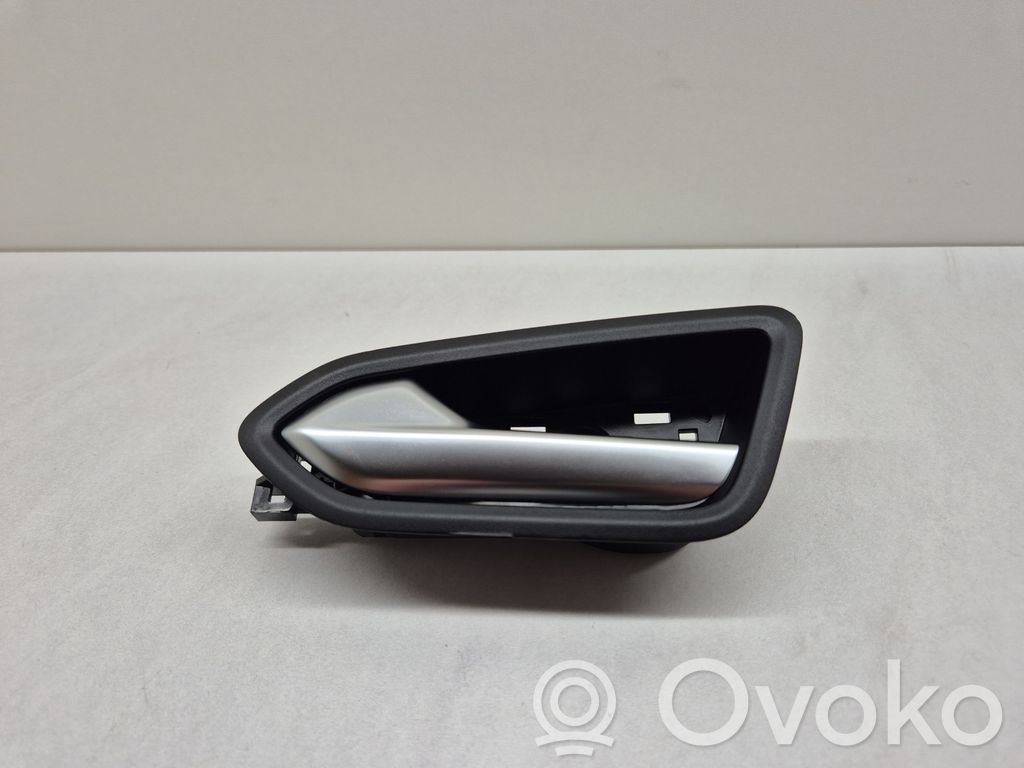 Renault Captur II Rear door interior handle 