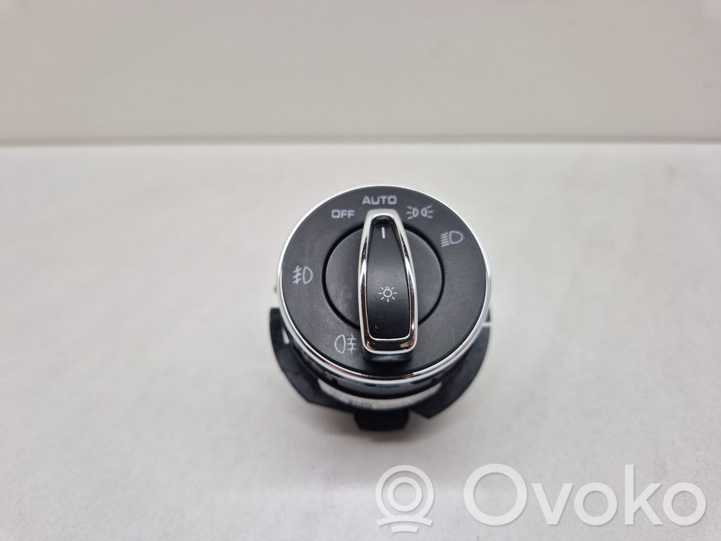 Porsche Cayenne (92A) Interruptor de luz 