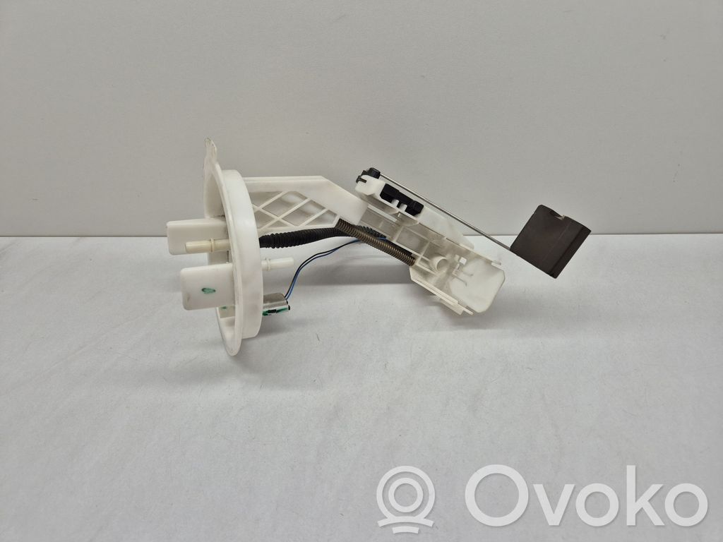Mercedes-Benz C W204 Sensore di livello del carburante 