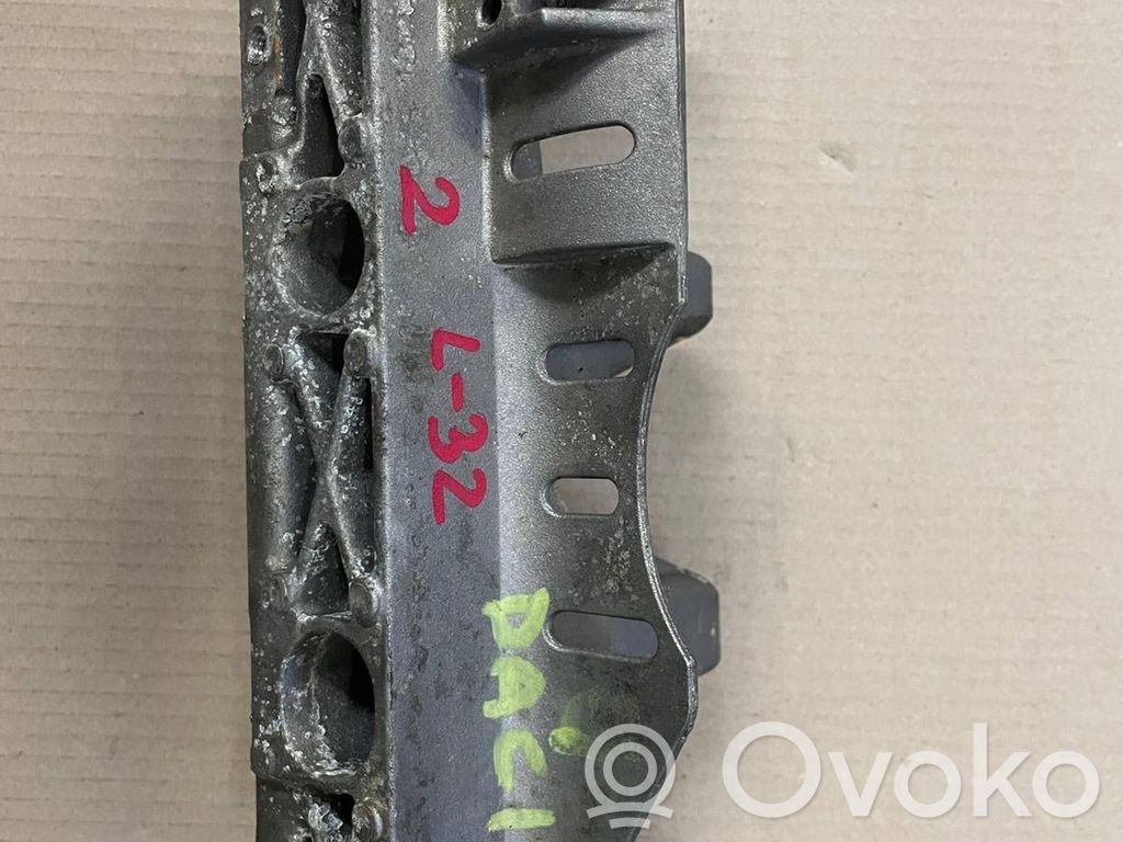 Renault Dacia Duster Engine mounting bracket 