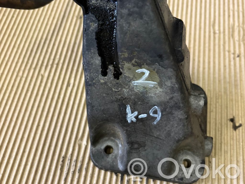 Engine mounting bracket   1135764