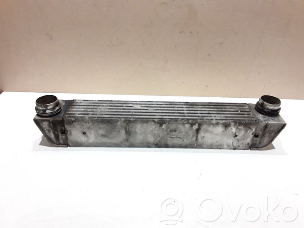 Starpdzesētāja radiators   7795823