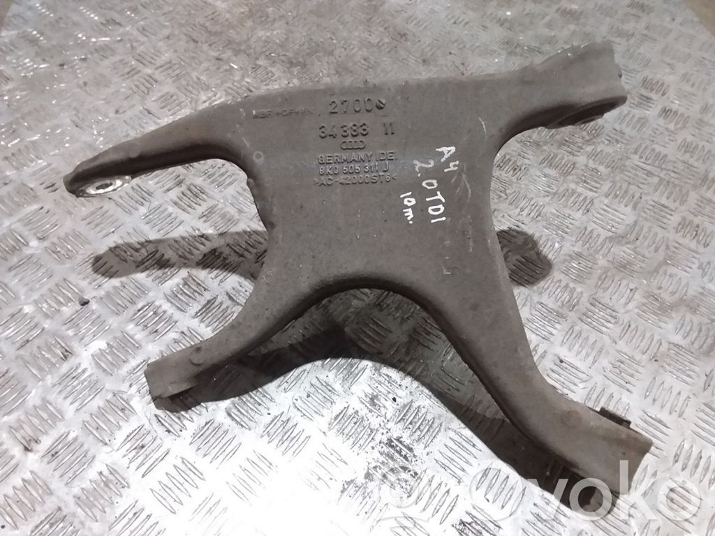 Audi A4 S4 B8 8K Górny wahacz tylny 