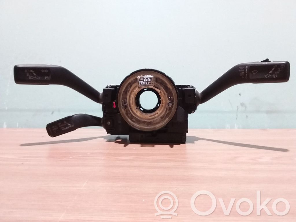 Volkswagen PASSAT B6 Airbag slip ring squib (SRS ring) 