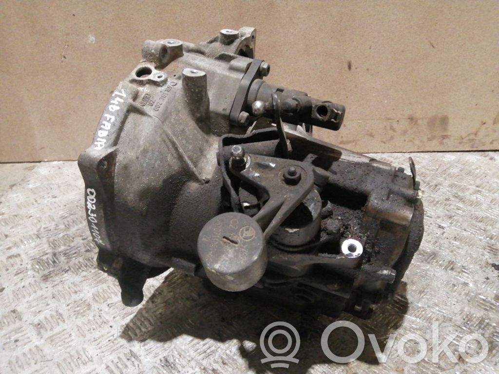 Skoda Fabia Mk1 (6Y) Caja de cambios manual de 5 velocidades 