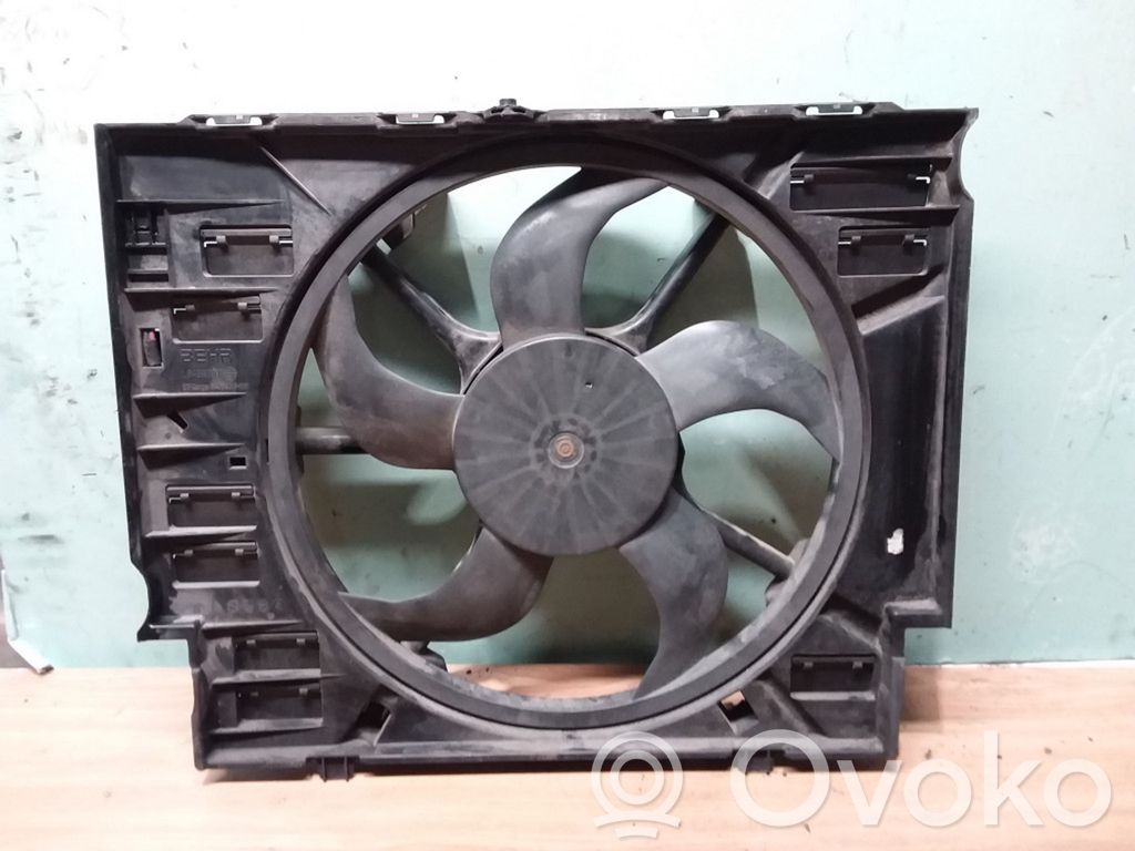 BMW 5 E60 E61 Elektrisks radiatoru ventilators 