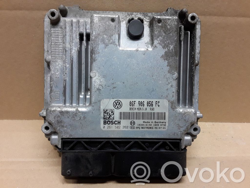 Volkswagen PASSAT B6 Engine control unit/module 