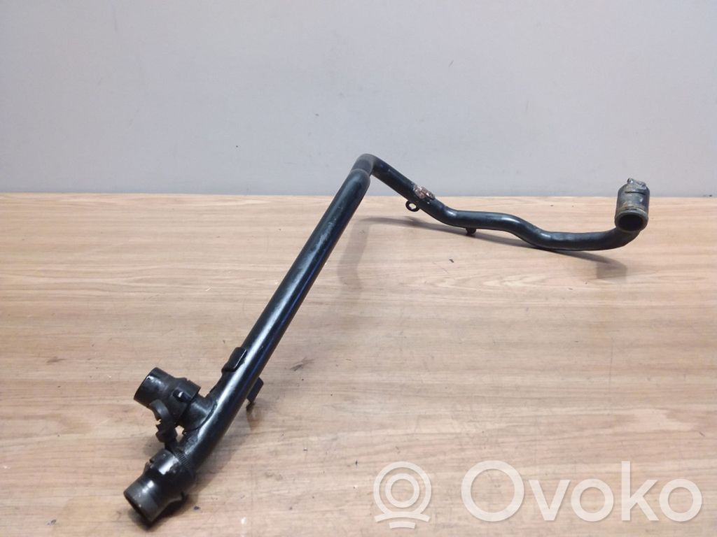 Audi A6 S6 C6 4F Engine coolant pipe/hose 
