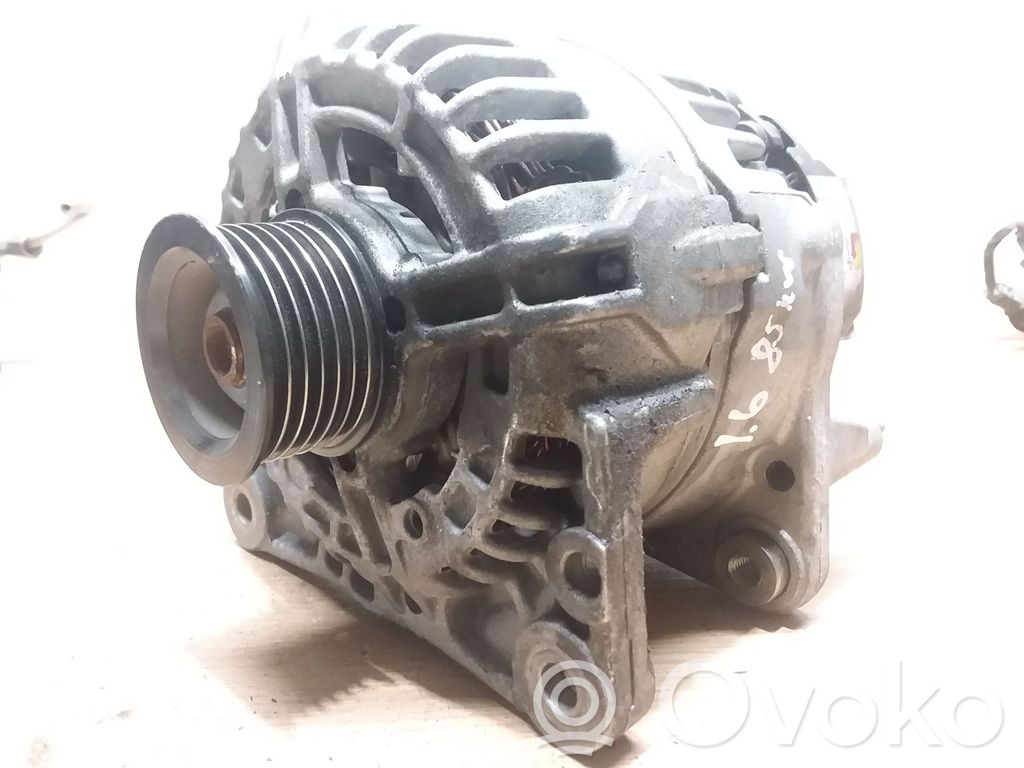 Volkswagen Golf V Ģenerators 