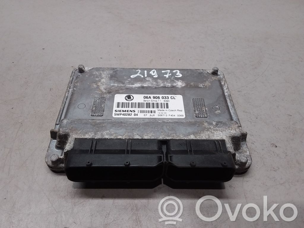 Engine control unit/module   06A906033CL,5WP4028204