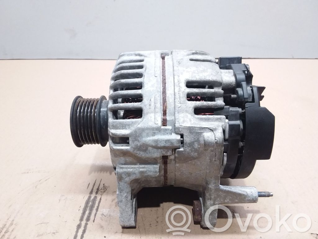 Skoda Fabia Mk2 (5J) Ģenerators 