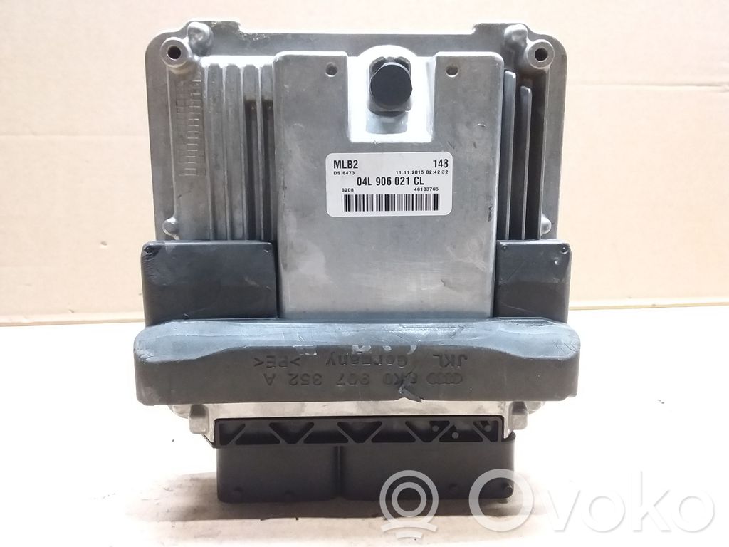 Audi A5 8T 8F Engine control unit/module 