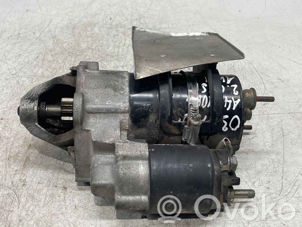 Audi A6 S6 C6 4F Starteris 