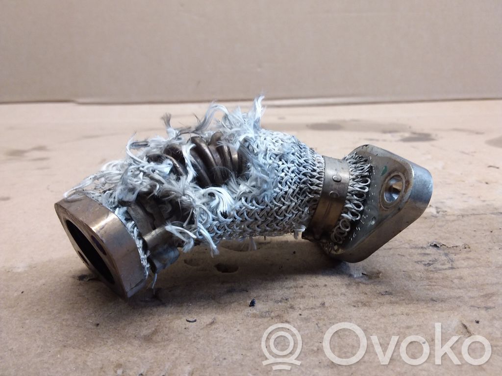 Audi A6 S6 C6 4F Caurulīte (-es) / šļūtene (-es) 