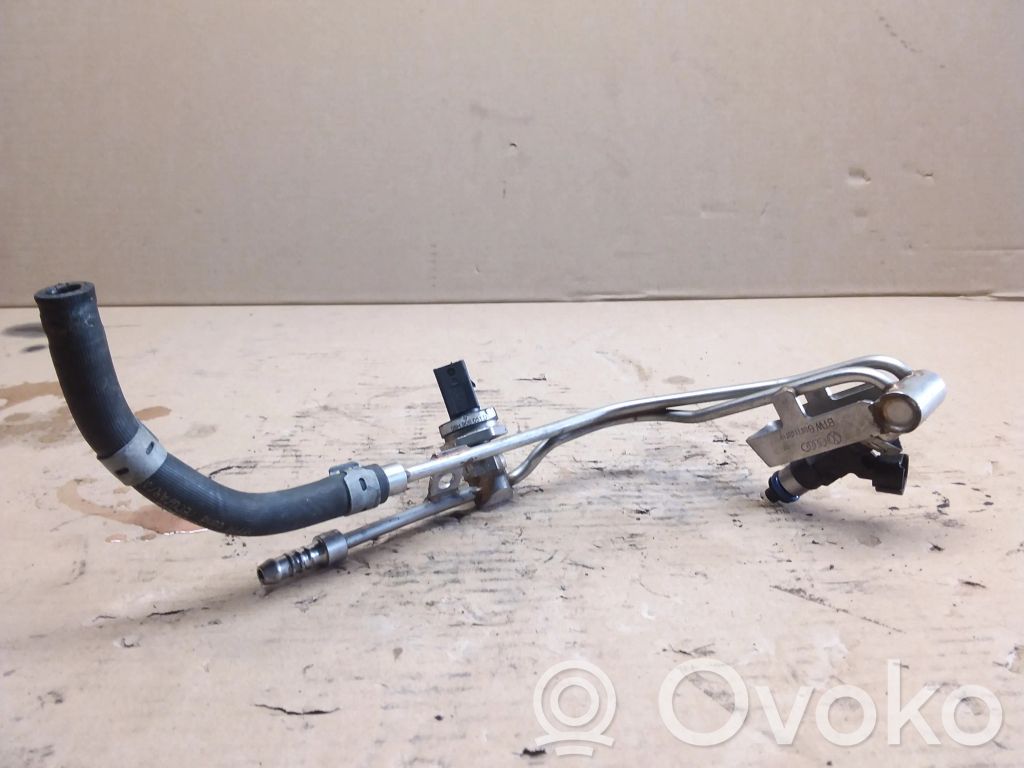 Audi A4 S4 B8 8K Kraftstoffdrucksensor 
