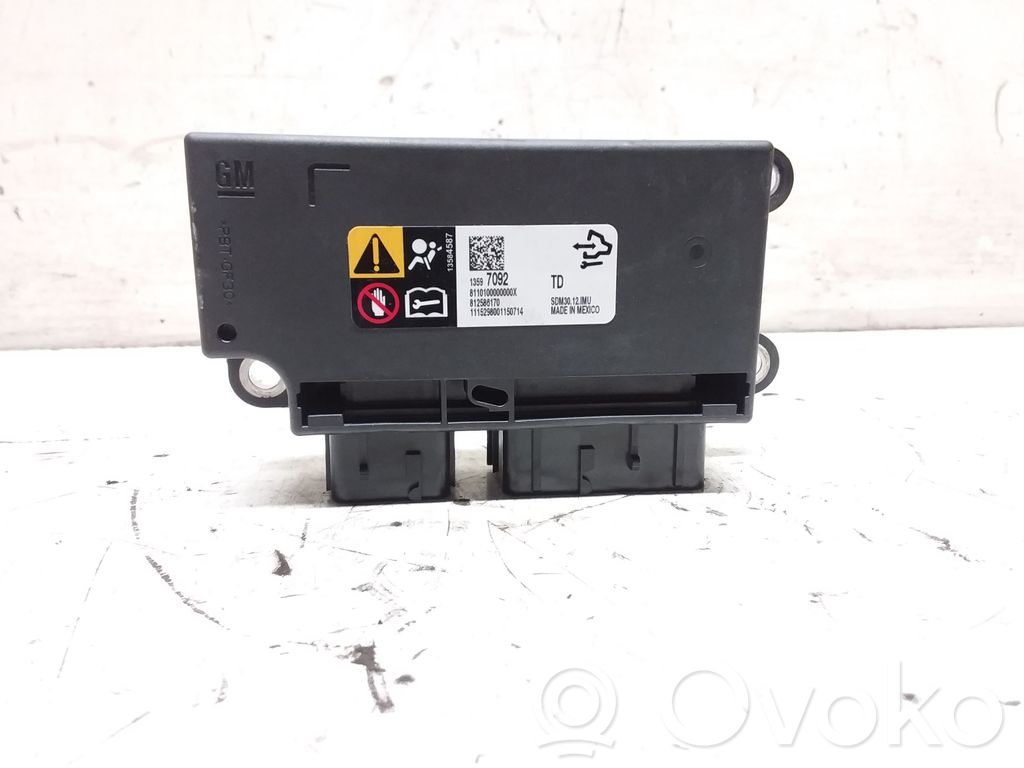 Opel Insignia A Airbag control unit/module 