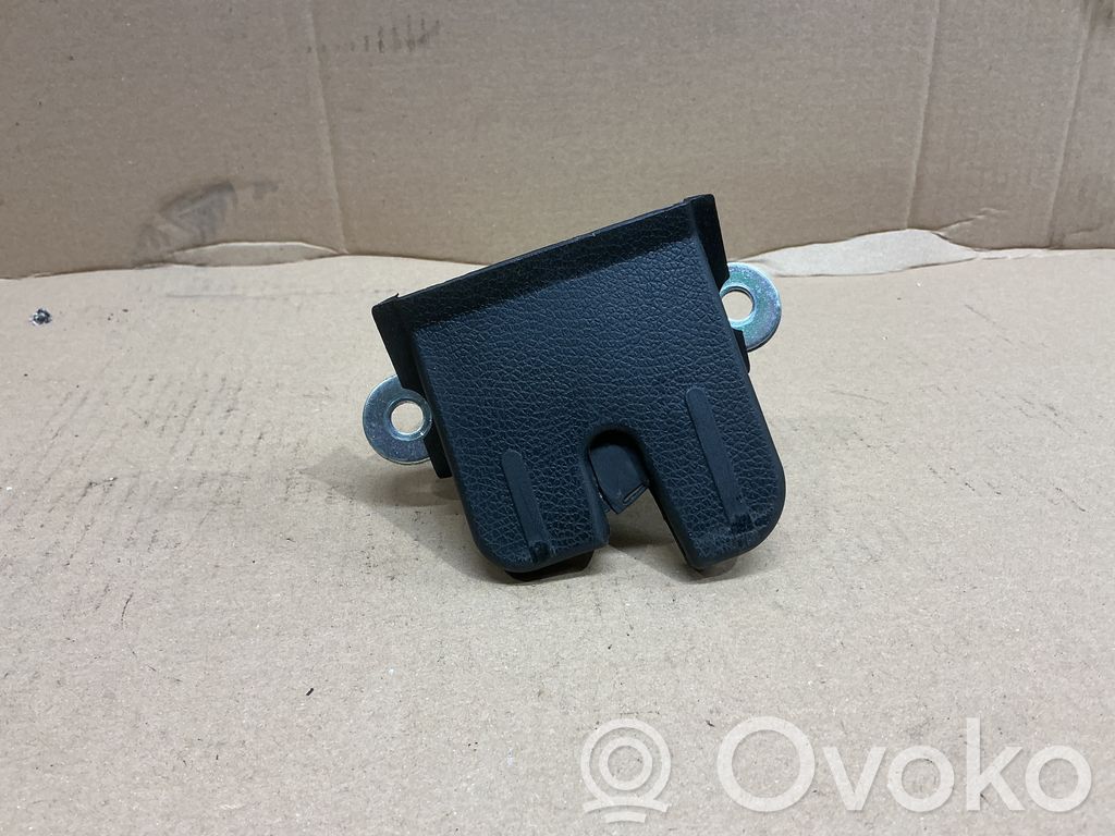 Volkswagen Golf VII Tailgate/trunk/boot lock/catch/latch 