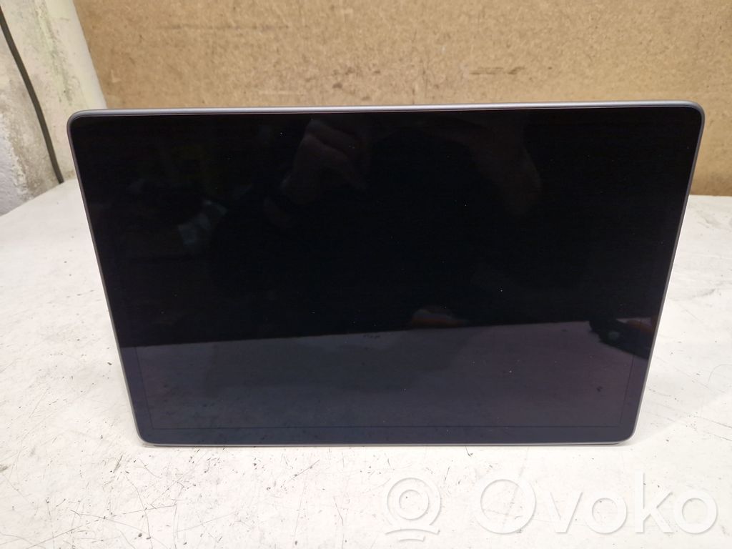 Tesla Model Y Screen/display/small screen 