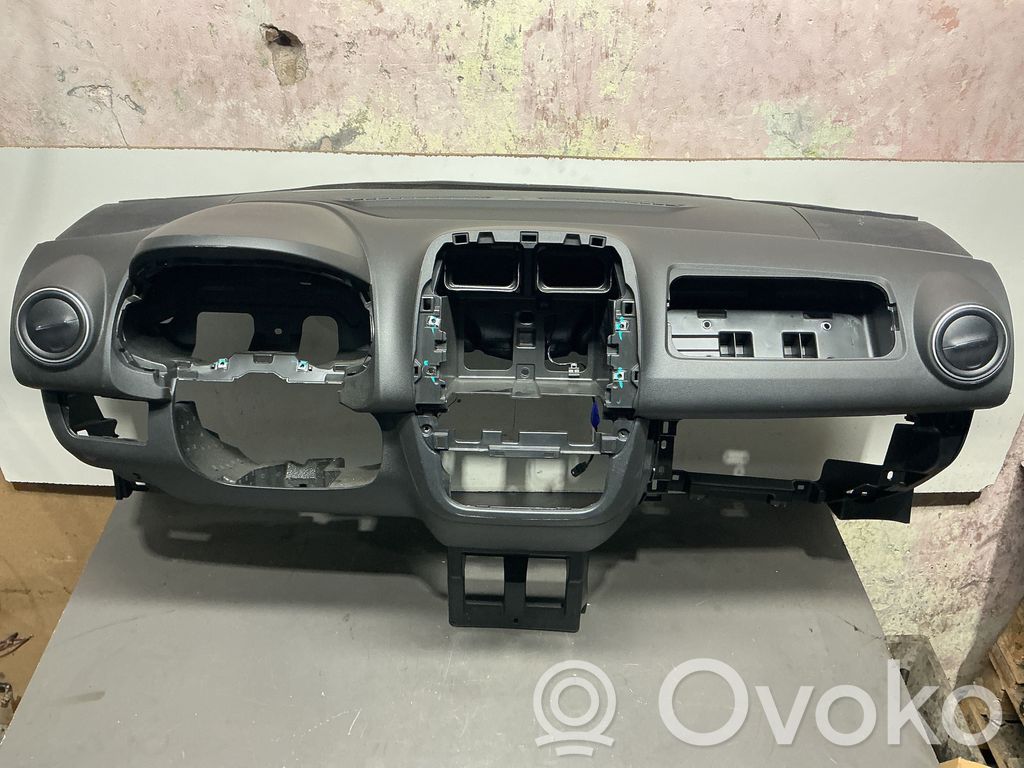 Dacia Spring Dashboard 