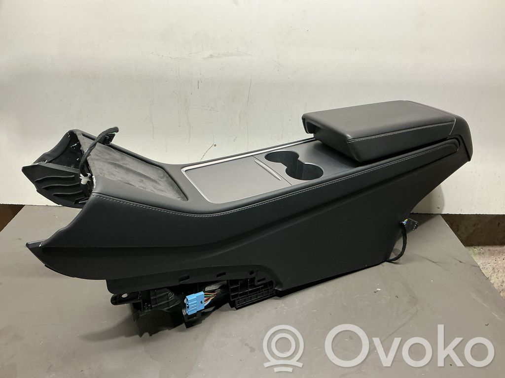 Tesla Model Y Console centrale 
