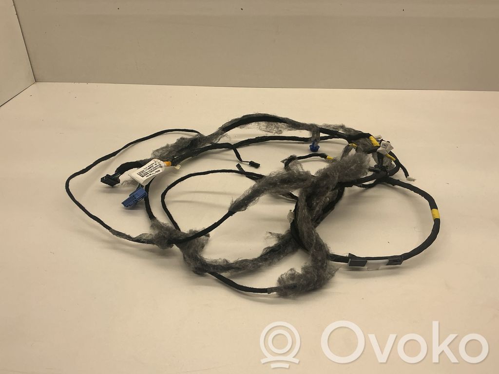 Tesla Model Y Otros cableados 