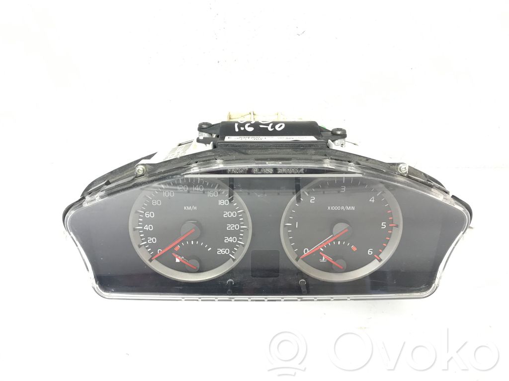 Volvo V50 Speedometer (instrument cluster) 