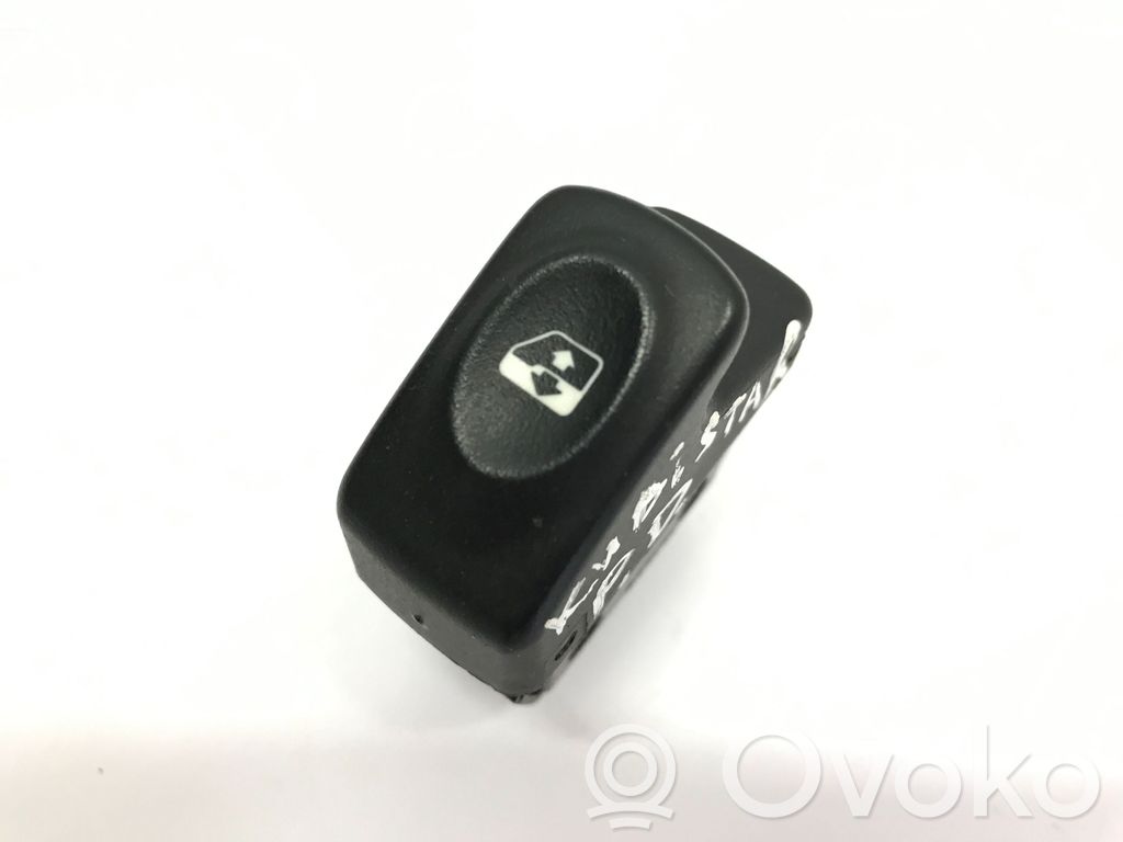 Nissan Kubistar Electric window control switch 
