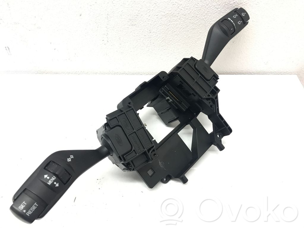 Ford Focus Wiper turn signal indicator stalk/switch 
