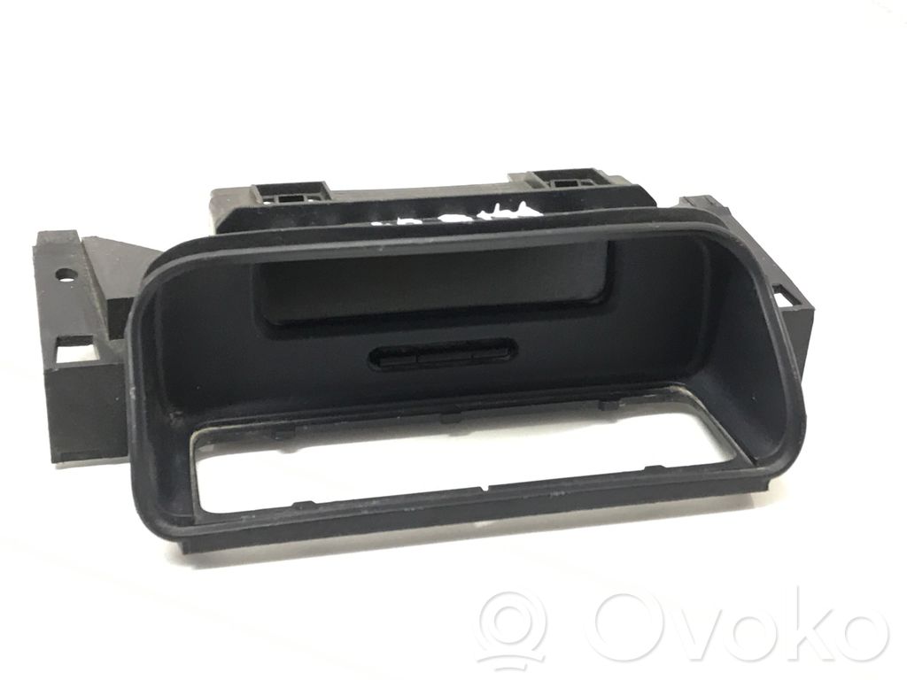 Renault Clio III Screen/display/small screen 