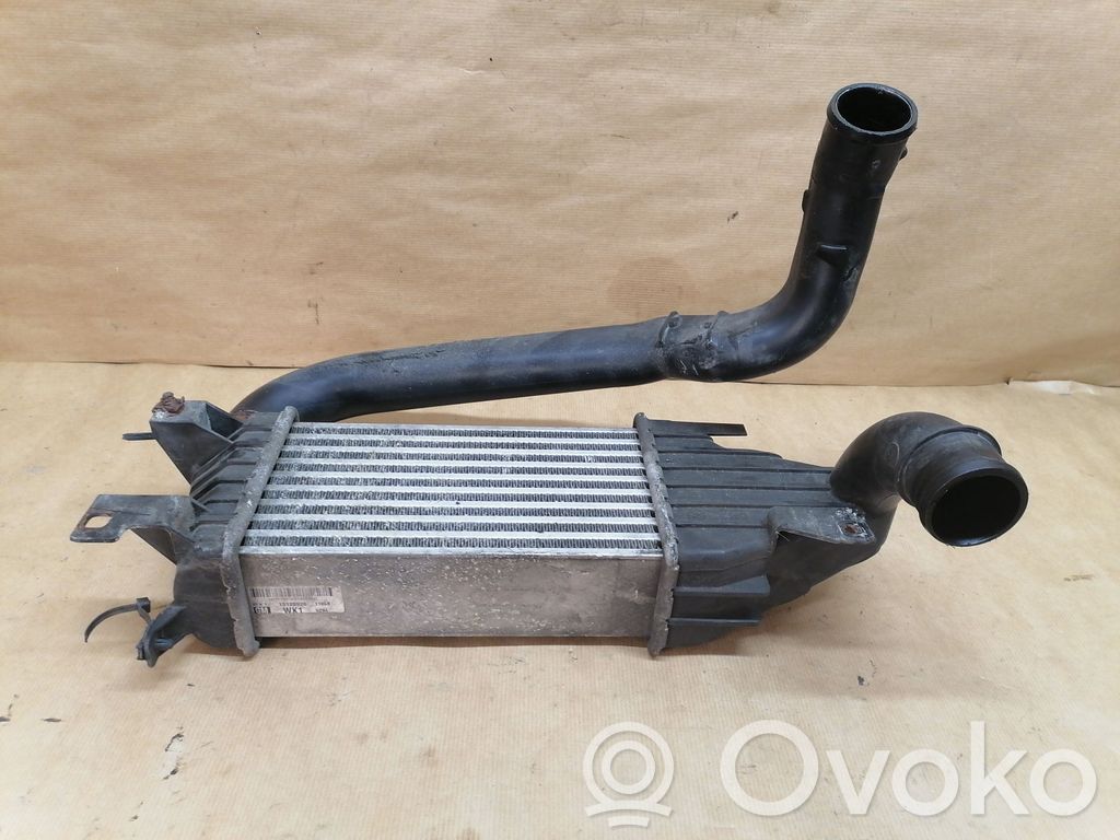 Opel Astra H Intercooler radiator 