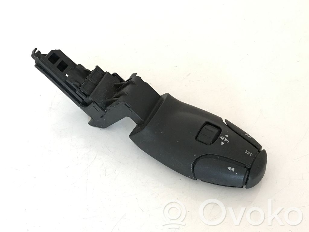 Peugeot 307 Multifunctional control switch/knob 