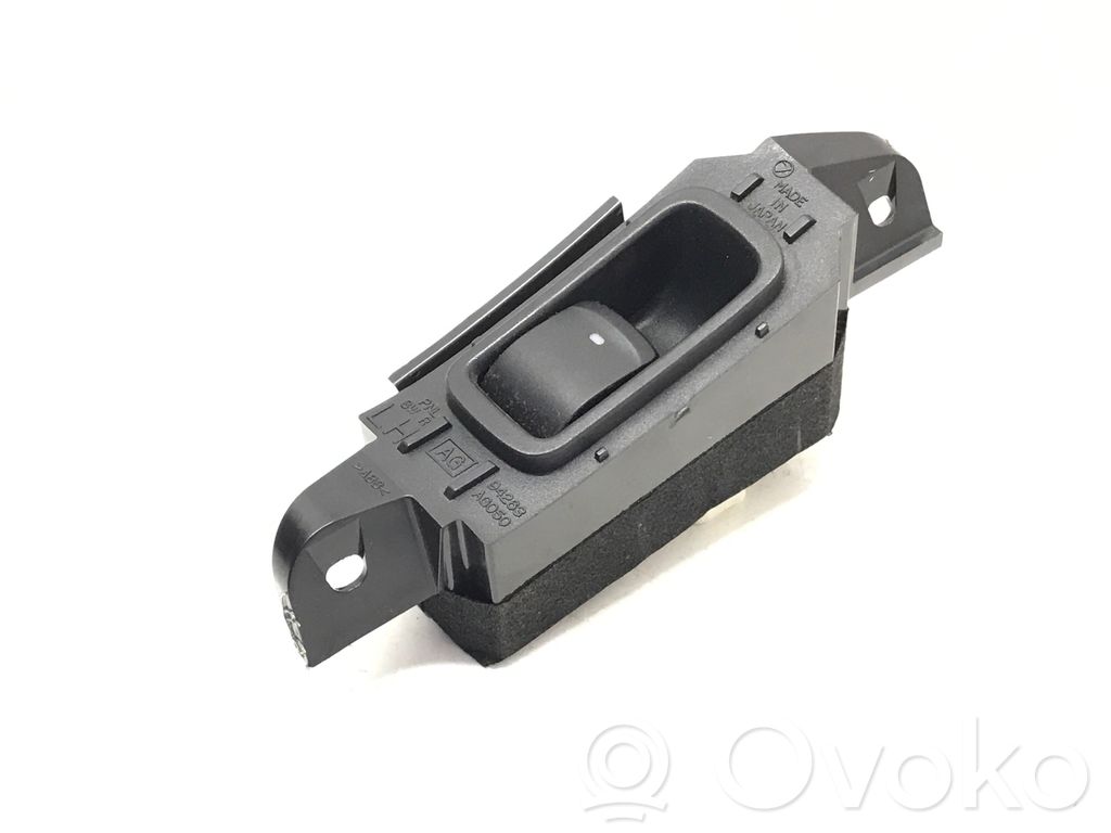 Subaru Outback Electric window control switch 