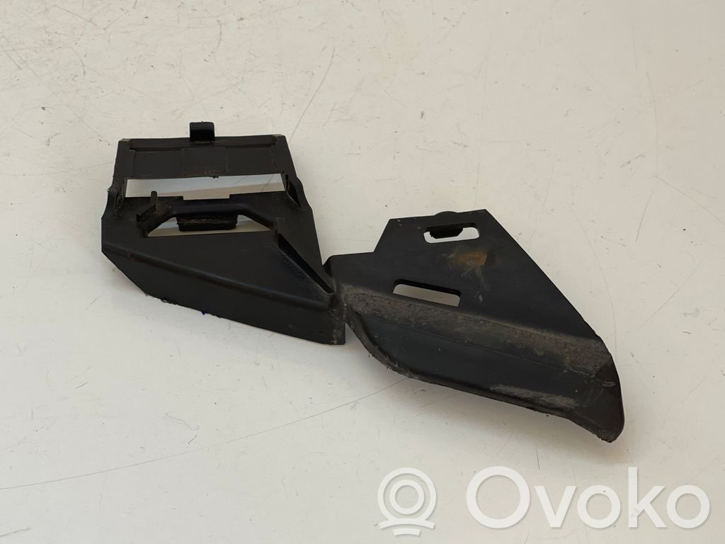Volvo V50 Front bumper mounting bracket 
