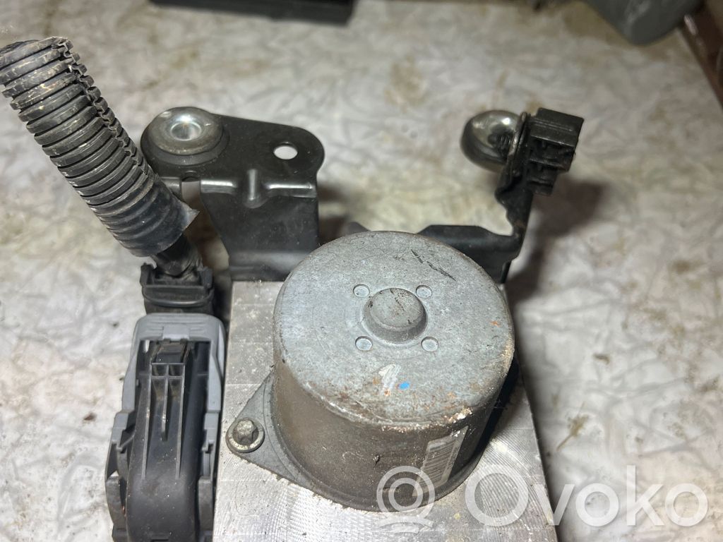ABS Pump   6G912C405AB,16565706