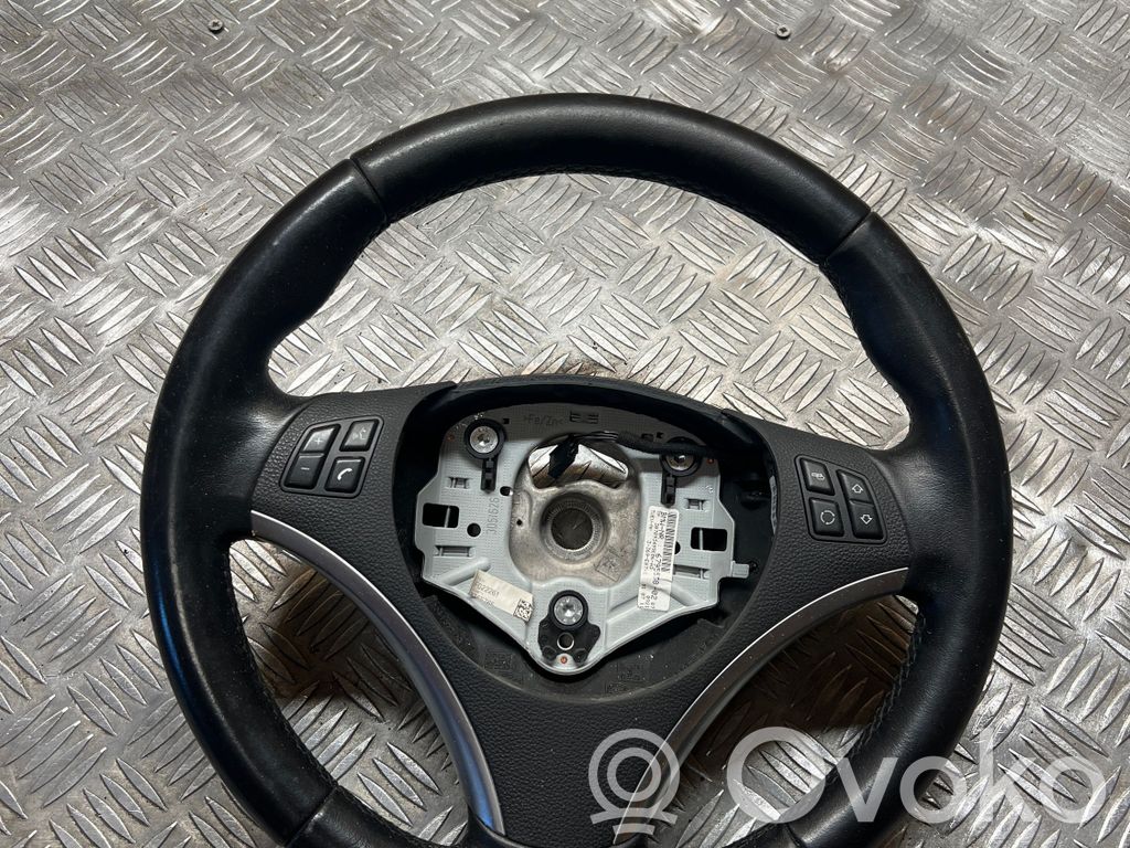 Volant   6795538,3369E871,307093499E06