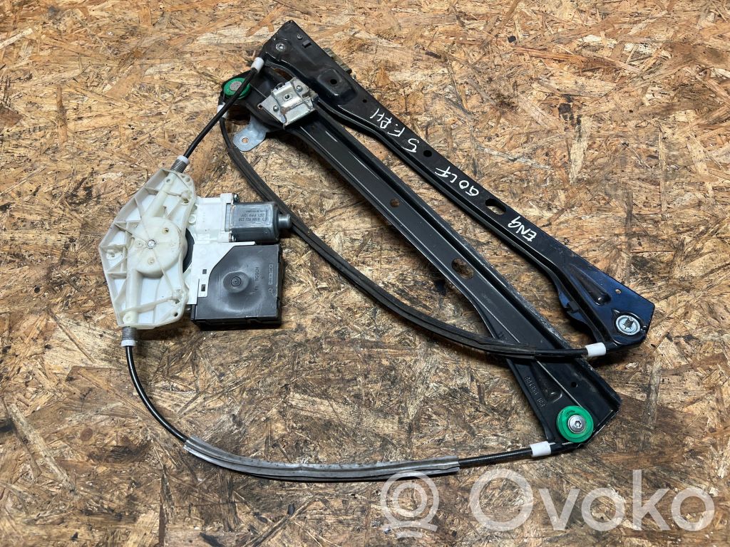 Volkswagen Golf V Macara ușă față cu motor 