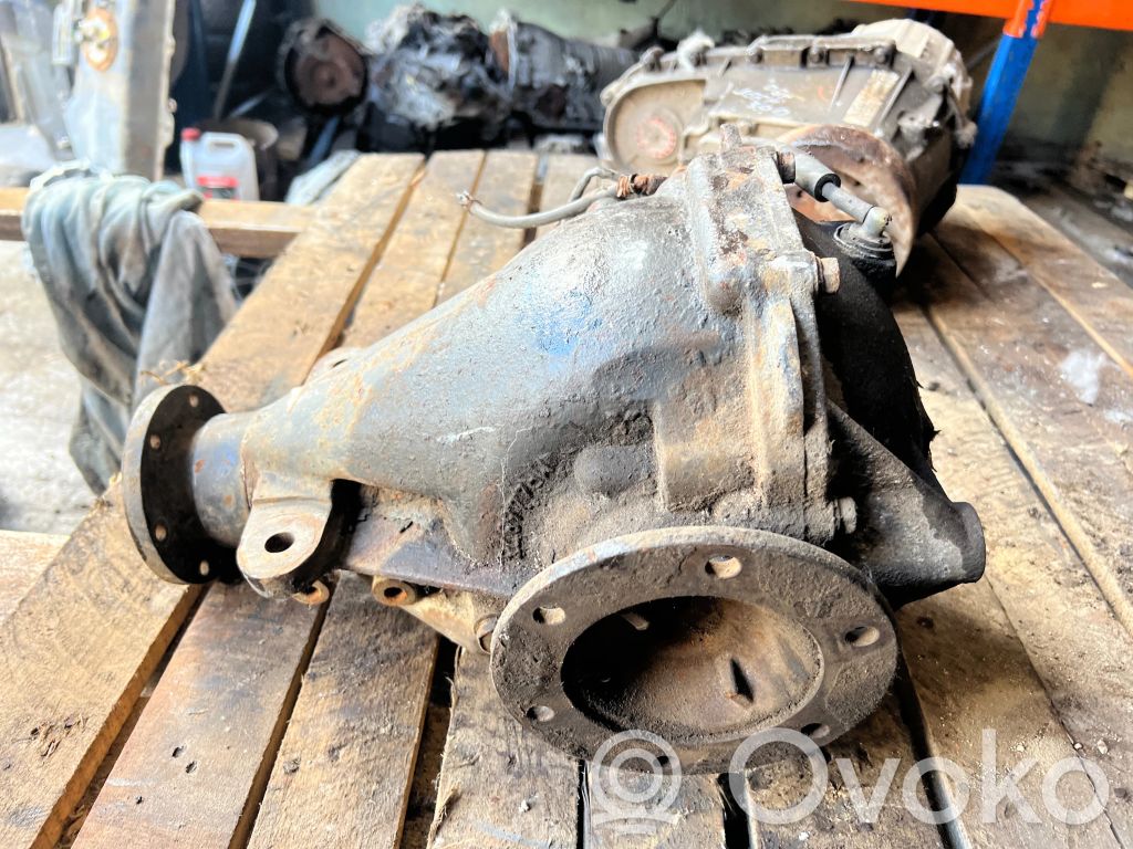 Mitsubishi Pajero Hinterachsdifferential 