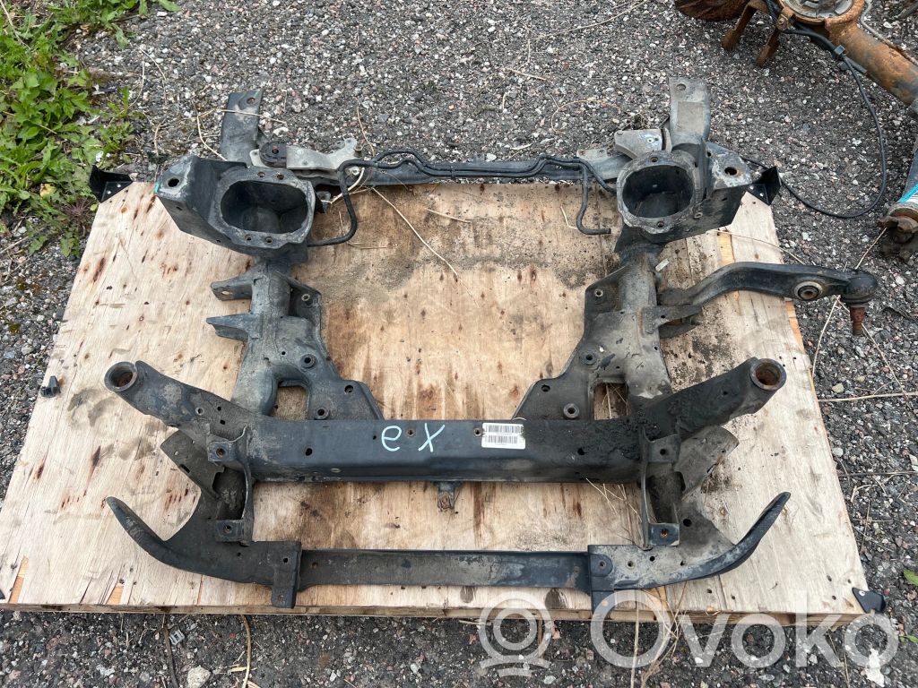 BMW X6 E71 Front subframe 