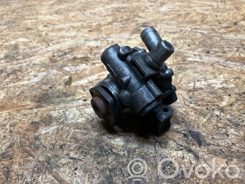 Mercedes-Benz ML W163 Power steering pump 