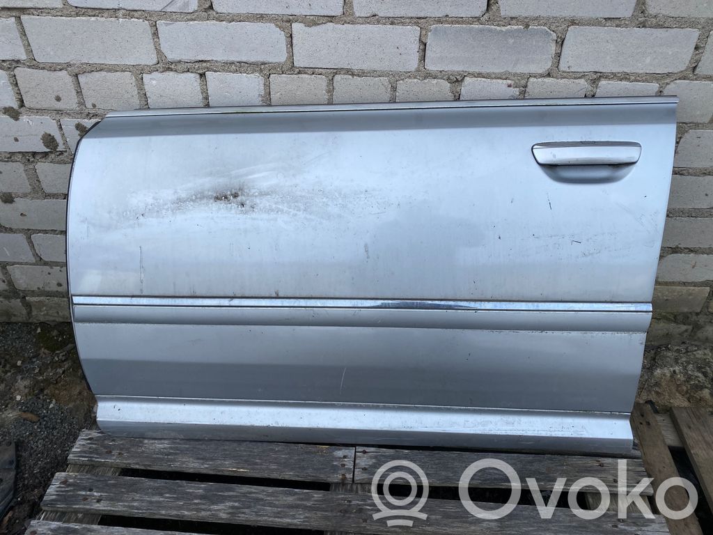 Tür vorne