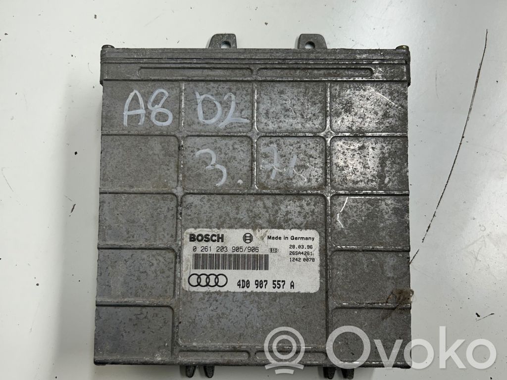 Engine control unit/module   0261203905,4D0907557A,26SA4261