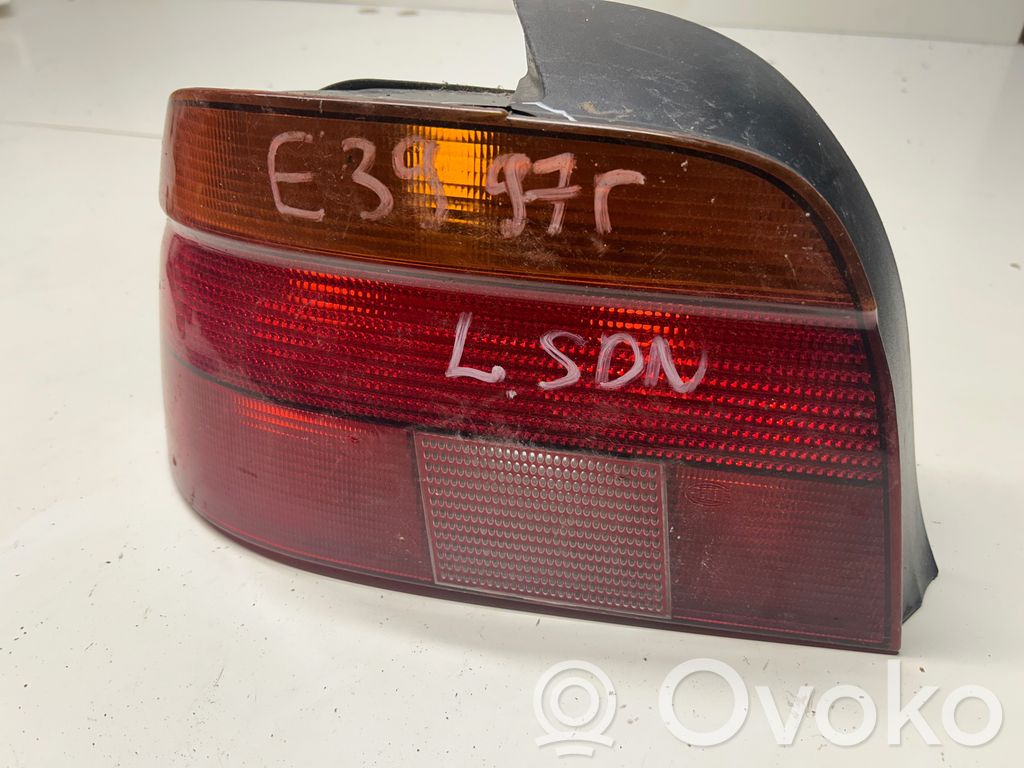 Rear/tail lights   8358031,2VP00724001