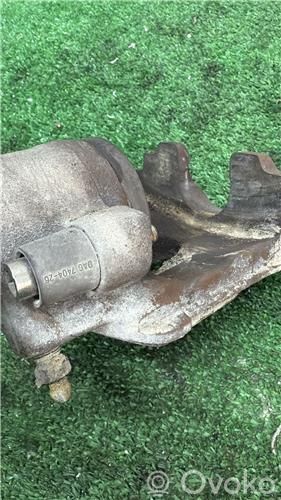 Drum brake (rear)   DAG740426