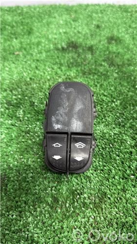 Electric window control switch   YS4T14529,3162311