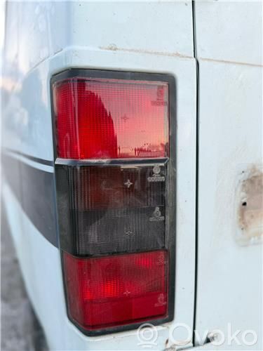 Nissan Trade Lampada fanale posteriore 