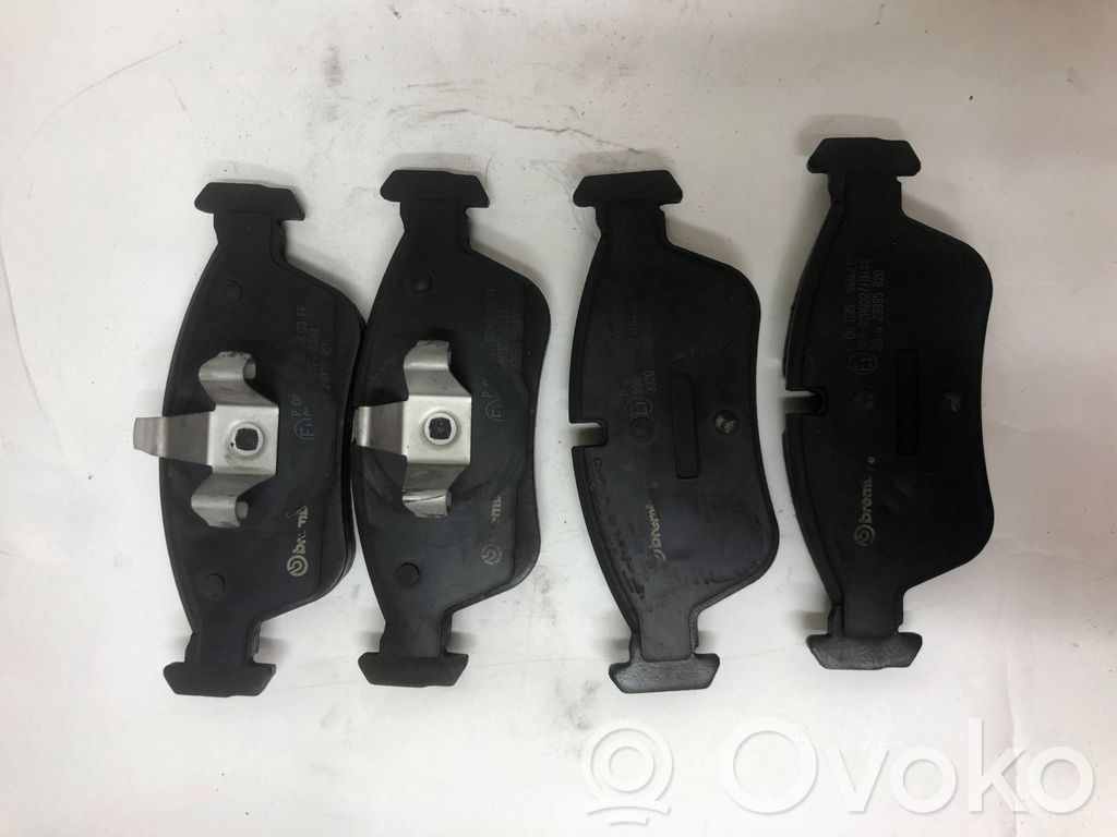 Brake pads (front)   P06035,34112288851,34116767147,23935,23999,34112288849,34116767149,34116769763,34116769951,8020584050354,8347D1228