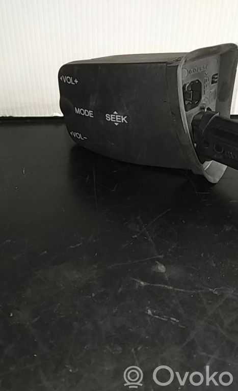 Garsiakalbis panelėje   3M5T14K147AD,DX1AA