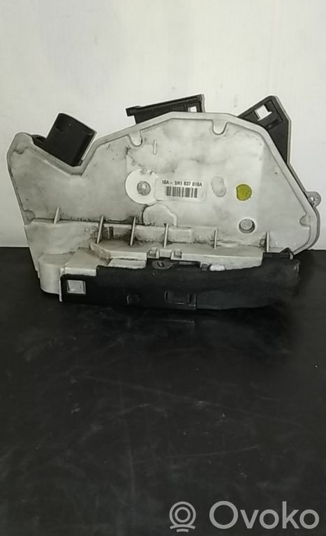 Seat Ibiza IV (6J,6P) Priekšpusē slēdzene 