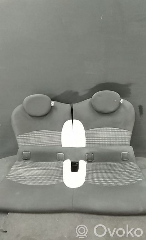 Mini One - Cooper Coupe R56 Rear seat 